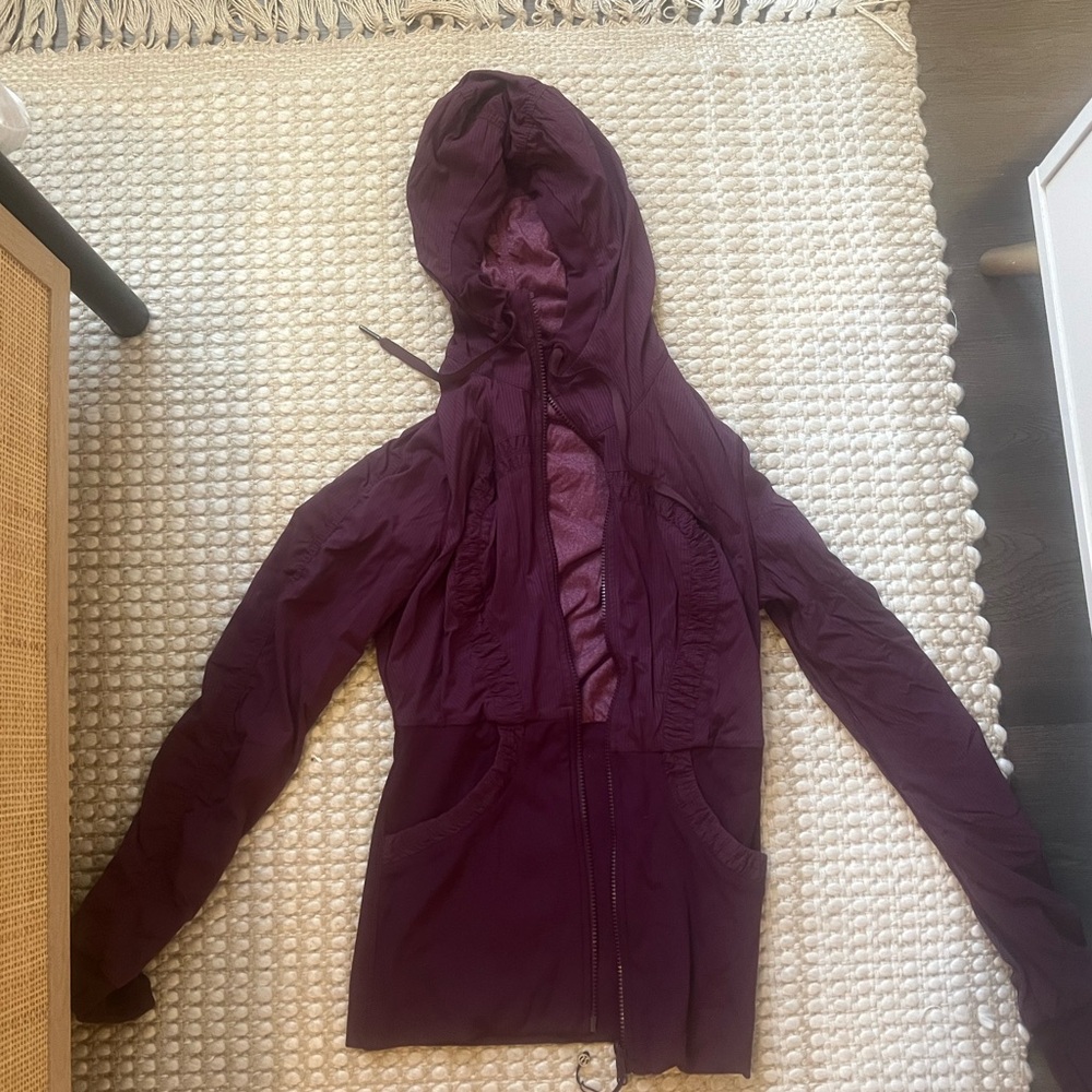 Lululemon hooded define zipper jacket Size 8